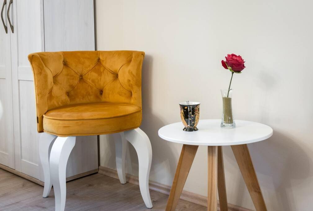 Diva 1,Stylish Old Town Studio Apartment Near Beach Split Eksteriør billede